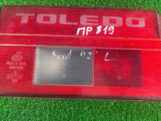фонарь крышки багажника левый SEAT Toledo 1 поколение 1992, 1L0945093D