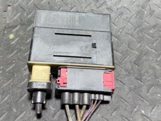 реле накала свечей Peugeot 308 T7 2010, 9662570880