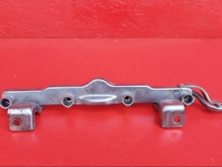 топливная рампа Mazda Demio 2 поколение [рестайлинг] DY 2007, Z60113150A