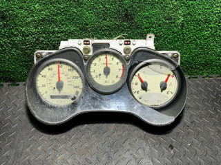 щиток приборов (приборная панель) Toyota RAV4 2 поколение (XA20) 2003, 8380042880