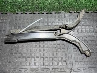 Крепление бампера переднего Volkswagen Passat B6 2006, 2.0 л., дизель, МКПП, универсал, 3C0807177