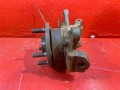 кулак поворотный правый Land Rover Freelander 1 поколение 2002, 2.0 л., 20T2N, дизель, RUB000040 - фото №4