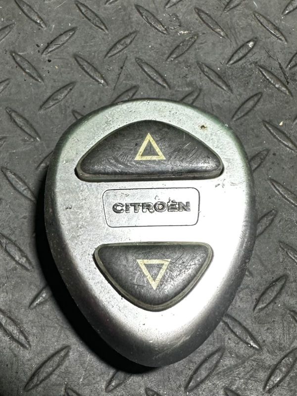 Кнопка режима подвески Citroen C5 1 поколение 2002, 9627701677 - фото №1
