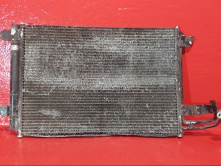 радиатор кондиционера Volkswagen Golf 1 поколение (1974 - 1993), 1K0820411