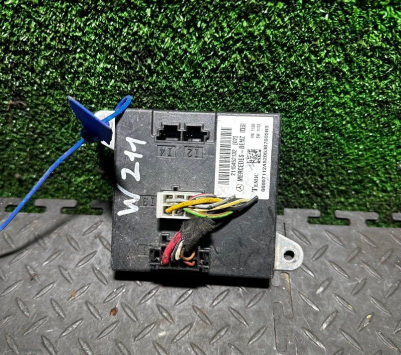 блок комфорта Mercedes-Benz E-Класс W211/S211 2004, 2.2 л., 2115452132 - фото №1