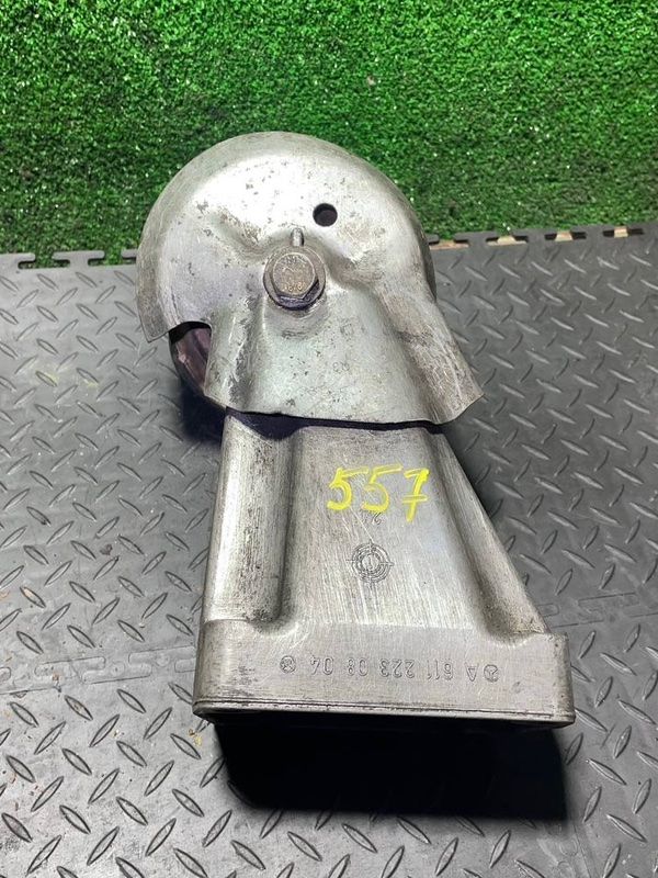 кронштейн двигателя Mercedes-Benz C-Класс W203/S203/CL203 2003, 2.2 л., A6112230804 - фото №1