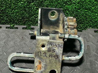 петля двери Audi A6 4B/C5 [рестайлинг] 2001, 4B0831412A