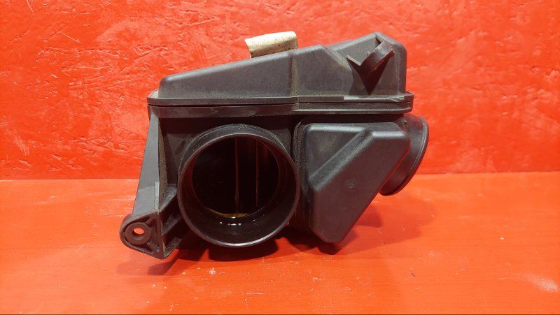 банка глушителя средняя Mercedes-Benz C-Класс W203/S203/CL203 W203 2002, 271.946, 2710900804 - фото №1