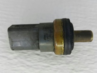 датчик температуры в выпускном коллекторе Volkswagen Passat B6 2006, 2.0 л., BKP, дизель