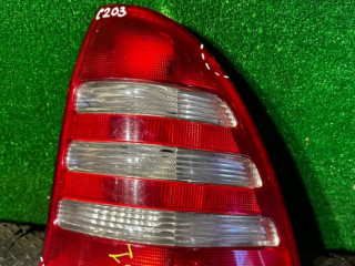 фонарь задний правый Mercedes-Benz C-Класс W203/S203/CL203 2003, A2038201264