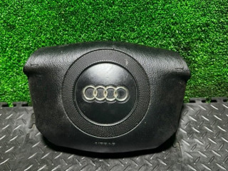 подушка безопасности водителя Audi A6 4B/C5 [рестайлинг] 2001