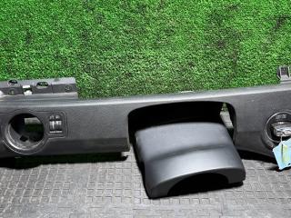 накладка на торпедо (консоль) Volkswagen Passat B6 2006, 2.0 л., дизель, МКПП, универсал, 3C1857200
