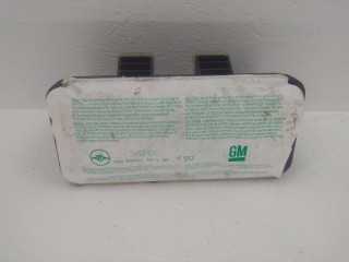 подушка безопасности коленная Opel Zafira 1 поколение (A) 2001, 1.8 л., Z 18 XE, бензин, 90561101
