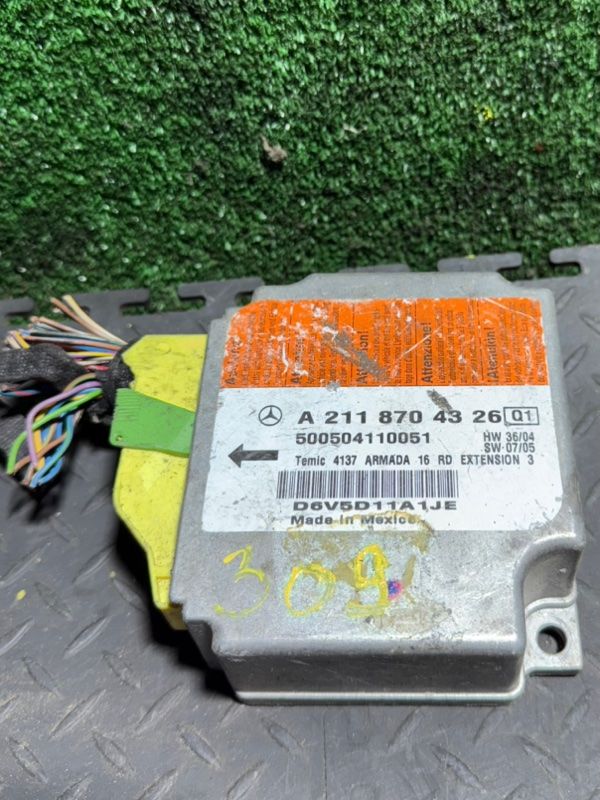 блок AirBag Mercedes-Benz E-Класс W211/S211 2004, 2.2 л., A2118704326 - фото №1