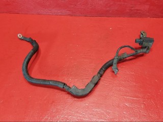 клемма аккумулятора плюс Toyota Avensis 3 поколение (T270) 2011, 2.0 л., 1AD-FTV, дизель, 8281705570