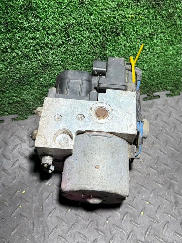 блок ABS Opel Zafira 1 поколение (A) 2001, 265216651 - фото №1
