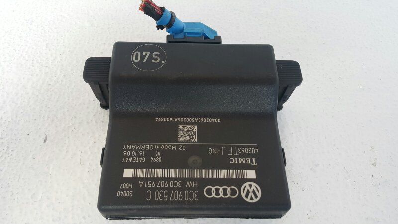 блок управления (другие) Volkswagen Passat B6 2006, 1.9 л., BXE, дизель, 3C0907530C - фото №1