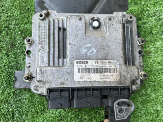 блок управления двигателем Renault Megane 2 поколение 2005, 281011776