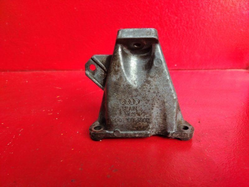 кронштейн двигателя Audi A6 4B/C5 C5 1999, 2.4 л., ALF, бензин, 8D0199308D - фото №1