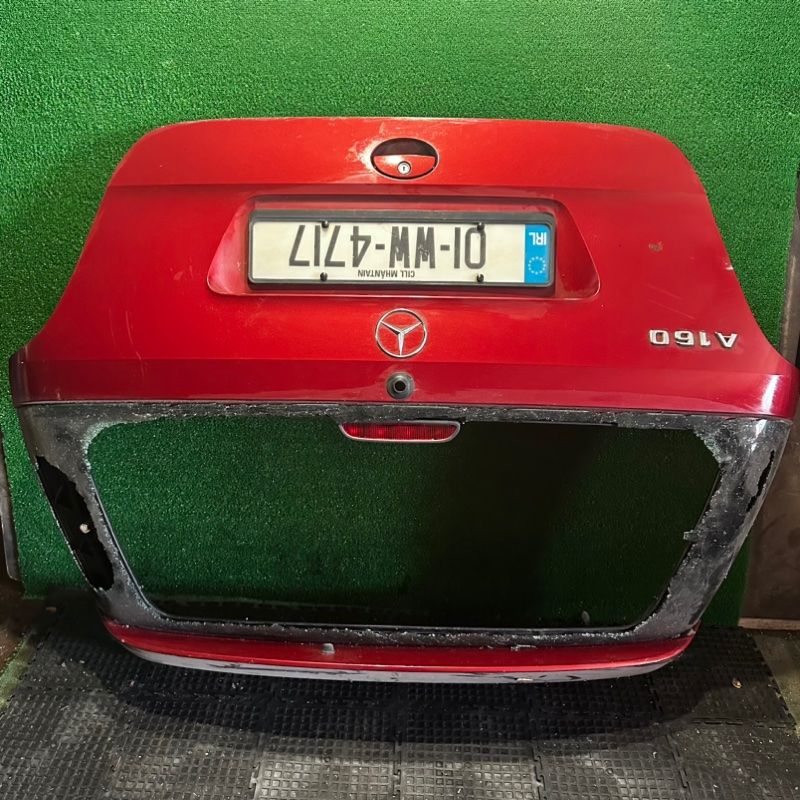 крышка багажника (дверь 3-5) Mercedes-Benz A-Класс W168 2001, 1.6 л. - фото №1