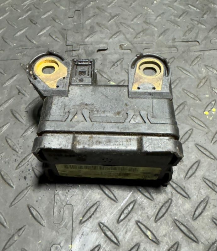 датчик ускорения Opel Zafira 2 поколение (B) 2007, 13208665 - фото №1