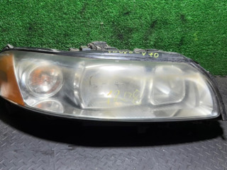 фара правая Volvo V70 2 поколение 2004, 2.4 л., 30698840