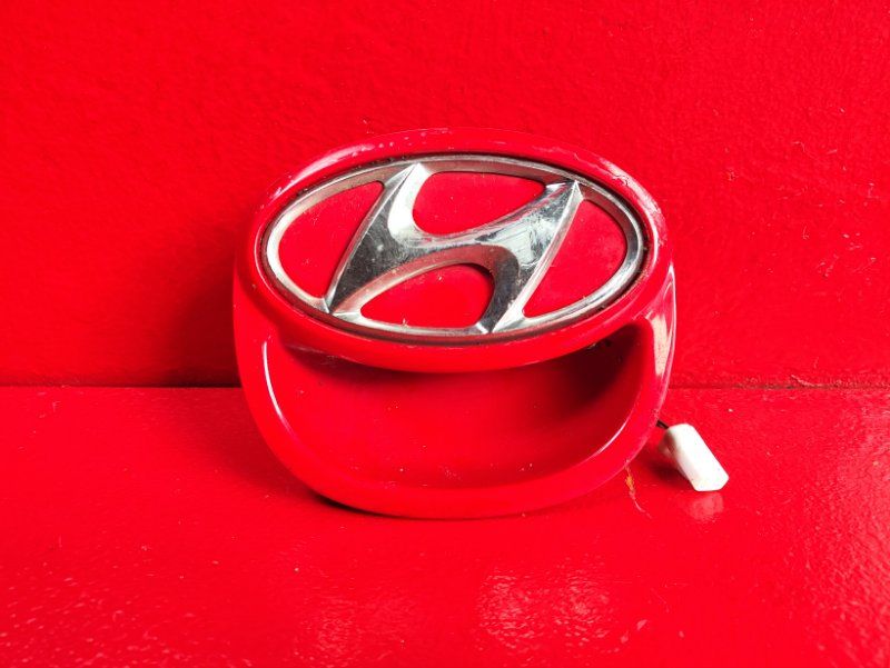 ручка крышки багажника Hyundai i30 1 поколение 2008, 873702L000 - фото №1