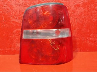фонарь задний Volkswagen Touran 1 поколение 2005, 1.9 л., BKC, дизель, 1T0945096F
