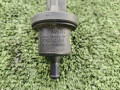 клапан вентиляции топливного бака Volkswagen Golf 4 поколение 2002, 1.6 л., 1C0906517A, 280142353 - фото №3