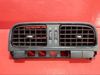 дефлектор обдува салона Volkswagen Polo 5 поколение 2011, 1.2 л., CGPB, бензин, 6RF819728