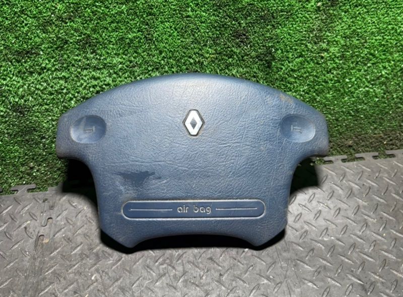 подушка безопасности водителя Renault Espace 3 поколение 1999 - фото №1