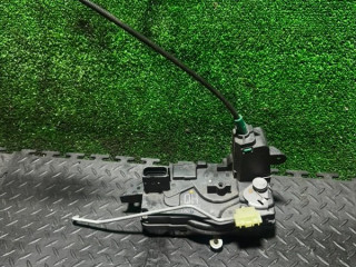 замок двери передней правой Opel Astra G 2005, 13210750