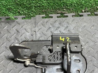замок капота Volkswagen Passat B6 2007, 3C0823480