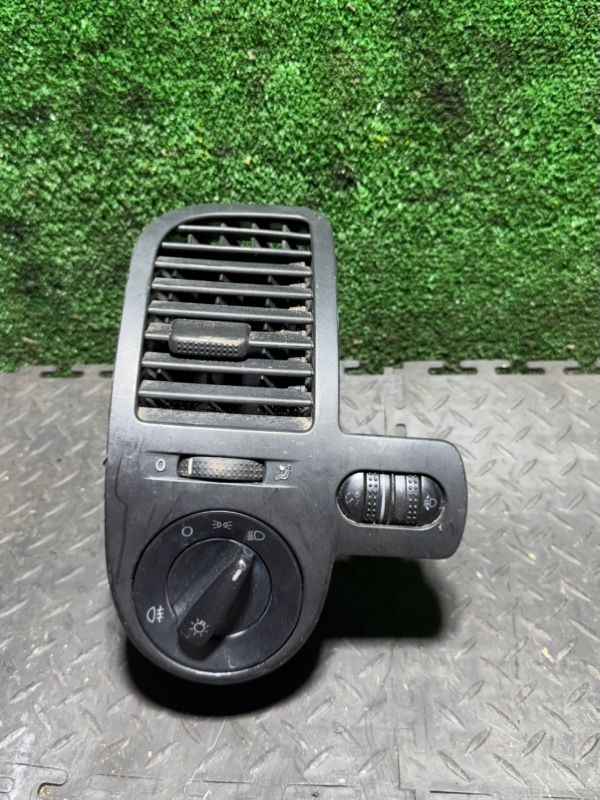 переключатель света Volkswagen Passat B5 2000, 1C0941531 - фото №1