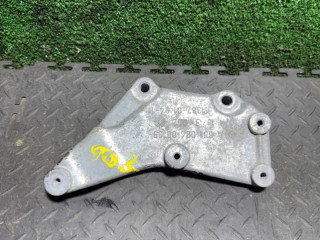 кронштейн (крепление) Mercedes-Benz E-Класс W212/S212/C207/A207 2012, 2.2 л., A6510940039