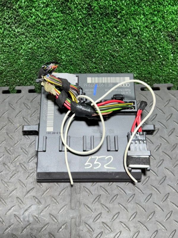 блок комфорта Audi A4 B6 2004, 8E0907279M - фото №1