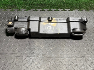 клапанная крышка Citroen C5 1 поколение 2003, 1.6 л., 9651815680