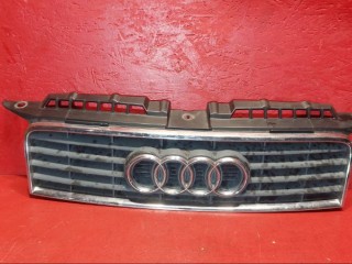 заглушка (решетка) в бампер Audi A3 8P 2005, 2.0 л., BKD, дизель, 8P3853651