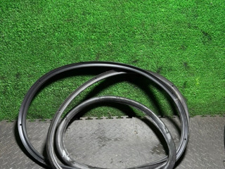 уплотнитель двери Audi A6 4F/C6 2006, 2.0 л.