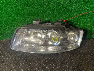 фара левая Audi A4 B6 2004, 89305710