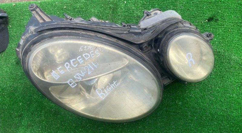 фара правая Mercedes-Benz E-Класс W211/S211 2005, 2.2 л., A0028202426 - фото №1