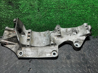 кронштейн генератора Volkswagen Golf 4 поколение 1999, 06A903143