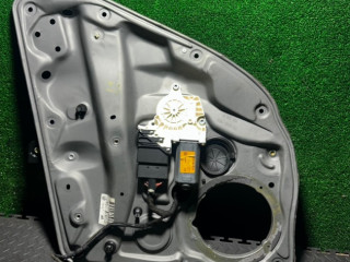 стеклоподъемник задний правый Volkswagen Golf 4 поколение 1999, 1J4839756E