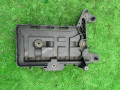 полка аккумулятора Volkswagen Passat B6 2006, 1K0915333B - фото №3