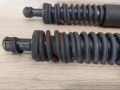 амортизатор крышки багажника (3-5 двери) Volkswagen Touareg 1 поколение (2002 - 2007), 7L6827550C - фото №3