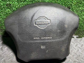 подушка безопасности водителя Nissan Primera P11 2000