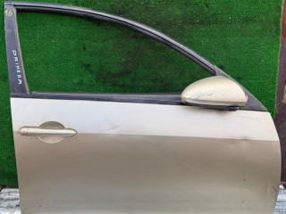 дверь передняя правая Nissan Primera P12 2004