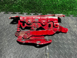 петля капота Mercedes-Benz C-Класс W204/S204 2010, 2048800828