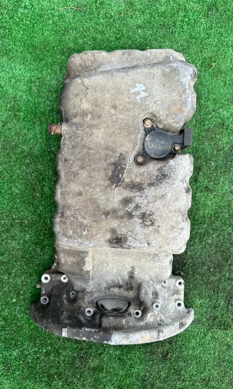 масляный поддон Mercedes-Benz Vito W638 1998, 2.2 л., 6110140202 - фото №1