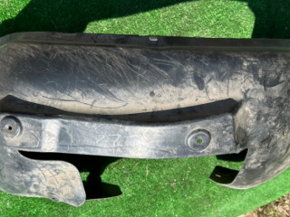защита арок передняя правая (подкрылок) Audi A3 8P 2004, 8P0821172C